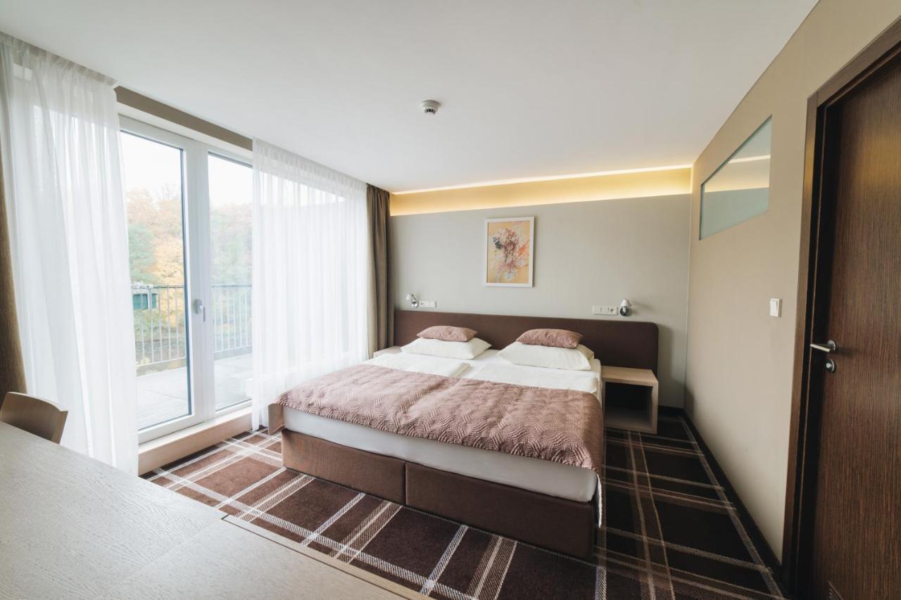 Hotel Split Kadaň Δωμάτιο φωτογραφία